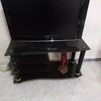 تلویزیون ال سی دی ۳۲ اینچ سالم