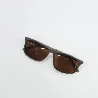 عینک افتابی گمشده