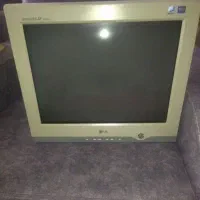 مانیتور قدیمی