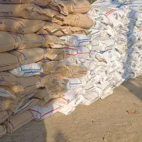 کود گاوی پوسیده خرد شده و سرند شده