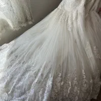 فروش ۴ عدد لباس عروس بسیار زیبا متن و کامل بخونید|لباس|تهران, سازمان آب|دیوار