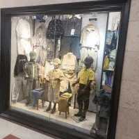 فروشنده لباس کودک