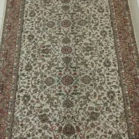 دو عدد فرش 6متری و راهرویی 1در 3متری