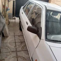 پراید سفید ۱۳۱