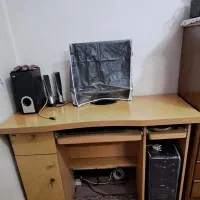 میز کامپیوتر