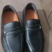 کفش سایز۳۵ فقط یگ بارپوشیده شده