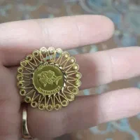 انگشتر شیک ونمادار ۳۰۰ بالای تابلو (هرگرم)