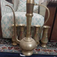 آفتابه برنجی وگلدان برنجی و لگن مسی