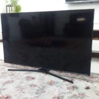 تلویزیون ۵۰ اینچ