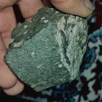 سنگهای مشکوک به شهاب