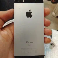 آیفون se 64GB