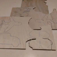 اره مویی|ابزارآلات|شیراز, میرزاکوچک خان|دیوار