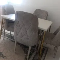 میز ناهار خوری چهار نفره
