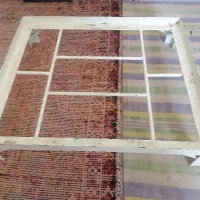 چهار پایه آهنی