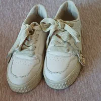 کفش نو|کیف، کفش، کمربند|فولادشهر, مسکن مهر فولادشهر|دیوار