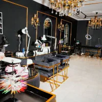 سالن زیبایی ویلایی بهمراه پذیراییvip از مشتری