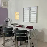 اجاره میز ناخن و تخت مژه