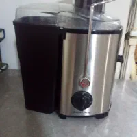 ابمیوه گیری استیل شیک وتمیز سالم