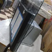 دومیلیون وششصد آریس هود/