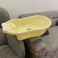 مقداری لباس و‌لوازم کودک|کفش و لباس بچه|خرم‌آباد, |دیوار