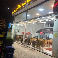 استخدام پیک موتوری و تخته کار