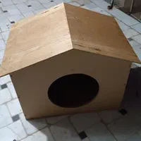 کلبه سگ پاکوتاه و... و گربه