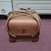 کیف مژه ناخن کاملا سالم و نومیباشد|کیف، کفش، کمربند|ورامین, ورامین|دیوار