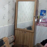 جا کفشی و جا لباسی