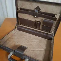 سامسونت چرم در حد نو