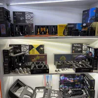 هدلایت و پرژکتور لنزدار