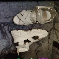 پوتین کتونی صندل جدید شیک|کیف، کفش، کمربند|قم, چهل درخت|دیوار