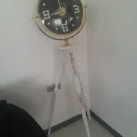 ساعت ایستاده