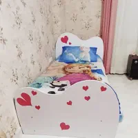تخت خواب و کمد دخترانه ام دی اف(بدون تشک)