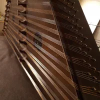 سنتور سه مهر ویژه موسوی|سازهای سنتی|اصفهان, نقش جهان|دیوار