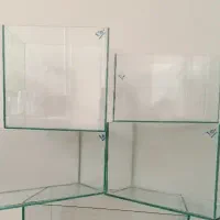 چند عدد شیشه آکواریوم و یک عدد آکواریوم مادرمصنوعی