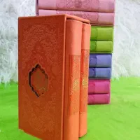 قرآن رنگی و انجام ختم قرآن|کتاب و مجله مذهبی|تهران, فردوس|دیوار
