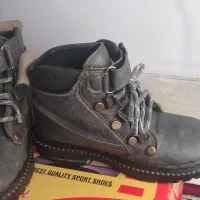 کفش و نیمبوت بچگانه سایز ۲۹|کفش و لباس بچه|فردیس, شهرک هفده شهریور|دیوار