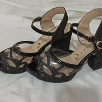 کفش و لباس دخترانه|لباس|شهرضا, |دیوار