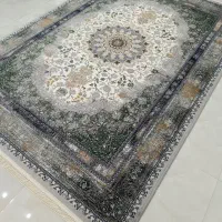 فرش ماشینی تعویض کهنه با نو درب انبار خودم