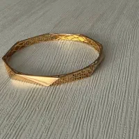 فروش طلا درحد نو با ۲درصد روی تابلو