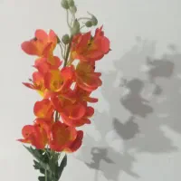 گل به همراه گلدون تمیز سالم|گل مصنوعی|قرچک, داوود آباد|دیوار