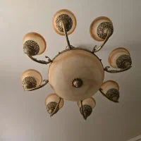 لوستر۸شاخه برنجی ۲شاخه دیواری|لوستر و چراغ آویز|اصفهان, چرخاب|دیوار