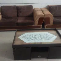 مبلمان هفت نفره با میز و ۴ تا عسلی