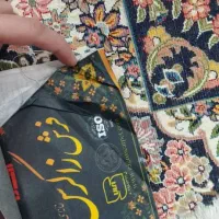 فرش ۱۲ متری ۱۰۰۰ شانه زاگرس ،بسیار تمیز و خوش نقشه|فرش|صدرا-فارس, فاز ۱|دیوار