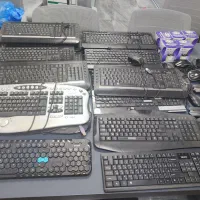 تعدادی ماوس و کیبورد