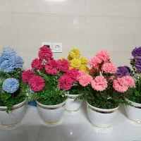 گل و گلدان داودی. ۷گل مصنوعی