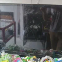 تلویزیون 32 اینچ پاناسونیک|تلویزیون و پروژکتور|بوشهر, |دیوار