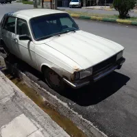 پیکان مدل 82