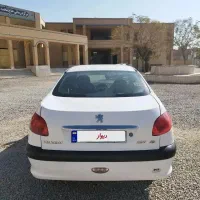 ۲۰۶ صندوق دار ۱۶۰۰