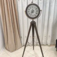 ساعت ایستاده چوبی